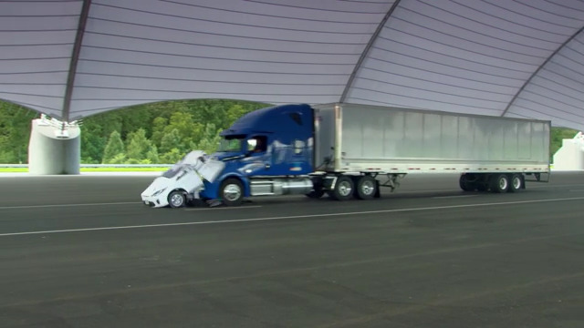 Large truck without AEB demonstration